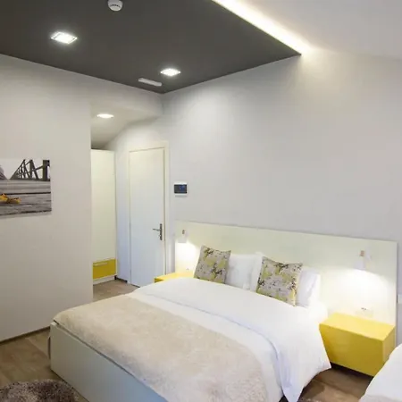 Bujtina Tomas Hotell Boboshtice