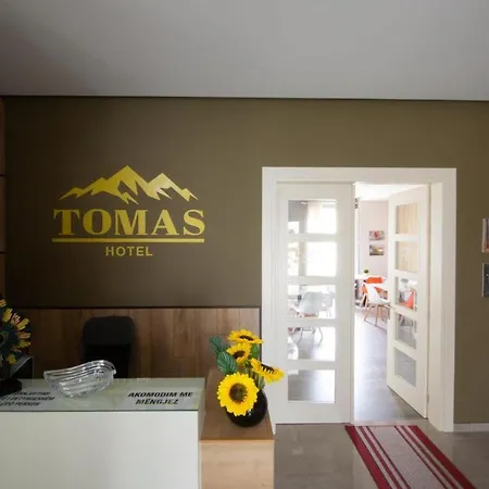 Hotel Bujtina Tomas 3*